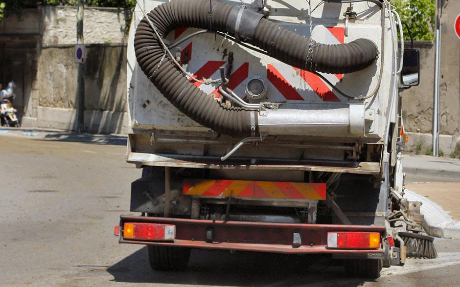 pompe à déboucher wc Sarcelles